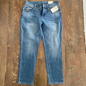 Universal Thread Straight Leg Jeans